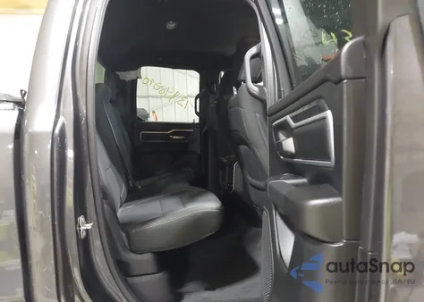 2022 Ram 1500 Big Horn 4X4 6'4 Box из США, поврежденный, VIN 1C6SRFBT3NN180987